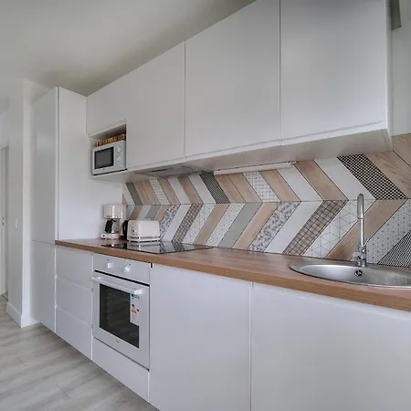 شقة Upstays Terrace 50M2 Apartment Carnot كان