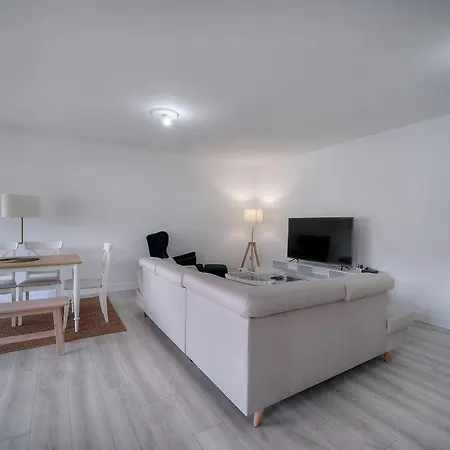 Immogroom - Terrace - Near Shops - Parking - Wifi - Ac Livingroom * Cannes
